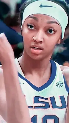Angel Reese Pullin' Up On A Wave 🌊💦...🏀💨 #angelreese #angelreese10 #lsuladytigers #lsuwomensbasketball #angelreeseedit #lsutigers #ncaaw #secwomensbasketballtournament 