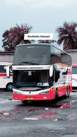 Sore hari di Arjosari 🏁 #terminal #bismania #aestheticbus #cinematicbus #busindonesian #malang #busmewah 