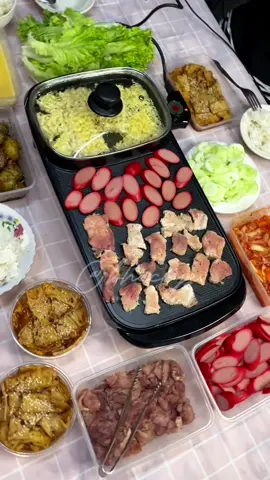 #2in1electricgrillhotpot #samgyupsal #multifunctiongrillpan #2in1grillpan #fyp #2in1electricgrillhotpot #diysamgyup #foryoupage #samgyup #tiktokaffiliate 