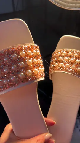 Super cute CC style sandal 💝#sandals #slides #tiktokmademebuyit #slippers 