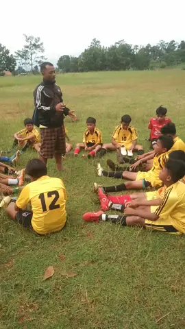hahhhahhha  #sepakbola  #sepakbolatarkam  #fypシ゚viral 