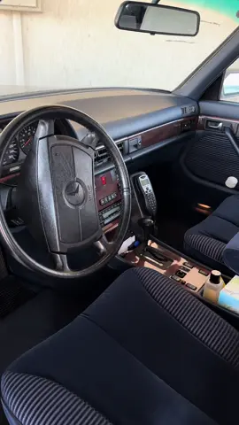 #Mercedes#Benz#560sel#w126#vintage#classicmercedes#شبح#caroftheday#مرسيدس#بنز#luxury#explore#رئاسي#sec#للبيع#جامبو#300#limited#V12#كلاسيك#Vlog#E500#90s#mercedes_benz#ترند#اكسبلور#classic#detailing#gclass#W140