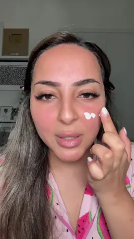 اغرب فاونديشن في العالم 😨 #بسمة_داش #basmadash