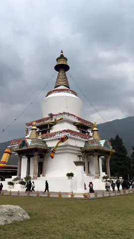 Majestic Thimphu Memorial Chorten ❤️ #thimphu #buddhism #buddhist #stupa #tibet #nepal #india #bhutan 