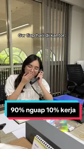 apalagi jam 3 sore, gakuat bgtt😴🥱 #MemeCut #corporatetiktok #bestie #hiburan #kantorhiburan #kantoran #funnyvideos #corporatehumor #humortiktok #budakkorporat #budakcorporate #corporatelife #corporate #kantoranlyfe #tukangjajan #mukbang #kantor #ngantuk #ngantukdikantor #taylorswift #fyp #theerastour #menyalaabangkuh🔥 