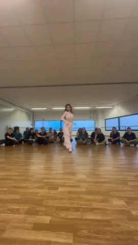 About my class at @Free Harmony 💗 Grazie @MATTI per l’ospitalità🤗🫶🏼 #trainingseason #dualipa #class #choreo #dance #viral #foryou #perte