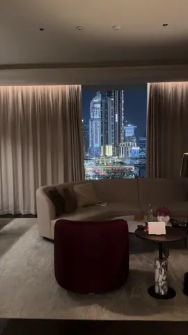 Suite life Dubai #luxury #Lifestyle #dubai #onesociety #life @TheLanaDubai 🏙️🌃