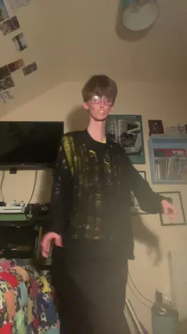 I can’t stop dancing to this song @Meghan Trainor  #fypシ゚viral #fypage #foryoupage #foryourpage #tiktok #tiktoker #celebrity #sharethis #tiktokviral #positivity #positivevibes #keepgoing #believeinyourself #goviral #goviralgo #goviraltiktok #trends #trending #trendingsong #trendingvideo #meghantrainor #meghantrainorsong #getmefamous #fypage #dancechallenge #tiktokuk #tiktokdancechallenge 