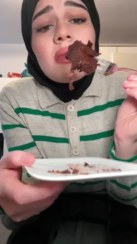 Rezept von @tastymoments 😋 #schoko #kuchen #firsttry #essen #food #mukbang #fyp 