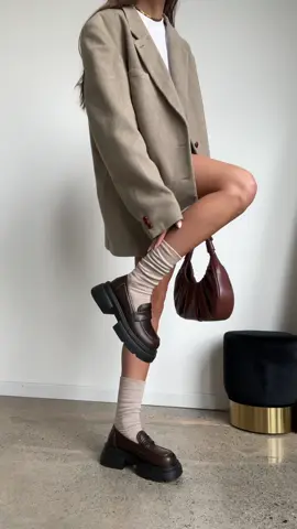 Outfit idea to copy now🤎 ♡ Shop MARIKA #quanticlo #loafers #mocassini #outfit #brown #OOTD #fashion 