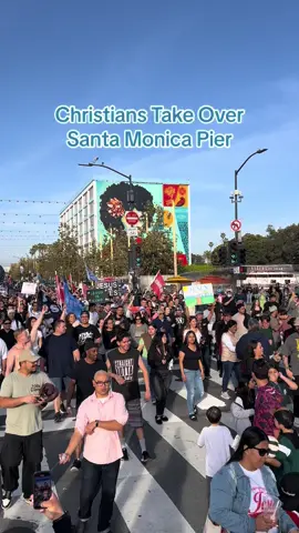 Christians gathered at the santa monica pier to declare the name of Jesus over the city. Thousands came together to bring the good news of Jesus to LA! 