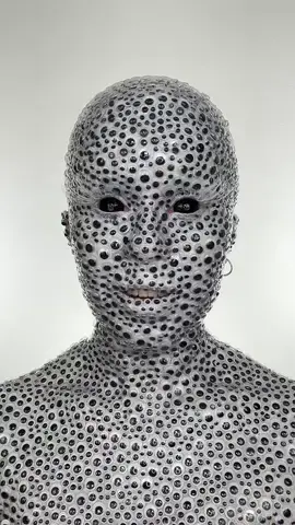 TRYPOPHOBIA 😱 This took over 17 hours! What look should i create next?! 