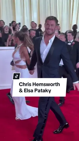 Look at that smile! Chris Hemsworth and Elsa Pataky are owning the #Oscars red carpet. #oscars2024
