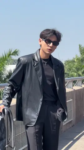 Tạm biệt Việt Nam, Isaac đến với khán giả Mỹ vài hôm nhé ;) Hẹn gặp lại sớm ✈️ #Isaac #Isaaclion #isaacmoments #nangchentieusau 