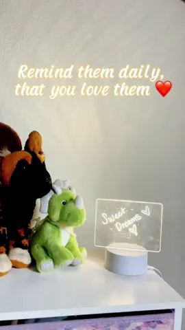 Every message, is moment to remember ❤️ #nightlight #nightlights #lightforkids #kidslight #lovemessage #giftideas #roomlights #coollight #photography #art #arttok #artlight #lightart 