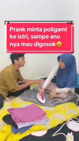 Auto gepeng dah kalo di gosok😭🤣 #fypシ #prank #minisoindonesiablindbox #internationalwomensday @Miniso Official @minisoshopid 