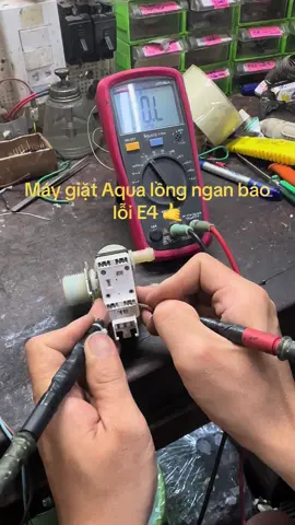 Máy giặt aqua lồng ngan báo lỗi E4