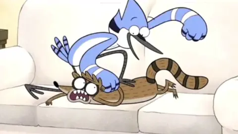 Cena em que Mordecai Soca Várias Vezes o Rigby em 4k  #apenasumshow #apenasumshowbrasil #cartoonnetwork #cartoonnetwokbrasil #curtas #viral #4k 