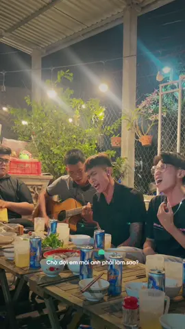 Giờ em ở nơi nào? #gioemonoinao #dangmoi #guitarcover #chílong #62longan 