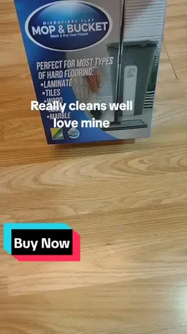 just brought this amazing product guys magic mop, a microfibreb mop with bucket, so easy to use and really cleans and amazing product off #tiktok #mop  #moper #magicmop #clean #cleaning #cleaner #mopandbucket #mopping #moppingfloors #moppingthefloor 