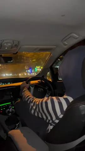 Dooriyon mein hi parkhe jaate hain rishtey Aankhon ke saamne toh sabhi wafadaar hote hain❤️‍🩹#foryou #fyp #zafo____ #unfrezzmyaccount #unfrezzmyaccount 