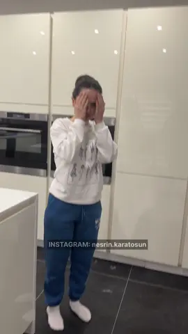 PATLAT GİTSİN 😂😂