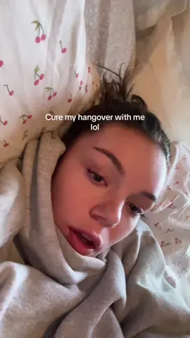 I take my hangovers seriously and dont mess around because I know what alcohol does to my body but I allow myself to have fun every once in a while when I want because i also believe in balance baby!!!! All of this plus allowing myself to get a lot of sleep and consuming high quality protein and lotssssss of water. Priotizing recovery always #hangover #hangovercure #rd2be #alcohol 