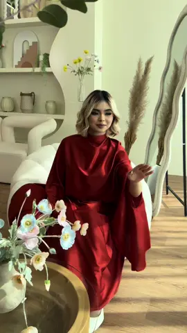 Terjatih CINTA dgn @MAYANG By Anntsya tak tahu nak kata apa meterial dia memang superrrr lembut..sejuk.. ringan… halus… warna pun menarikkkk kebaboooo 🥰#qistinaraisah #QR #fyp #mayangbyanntsya #bajuraya2024 