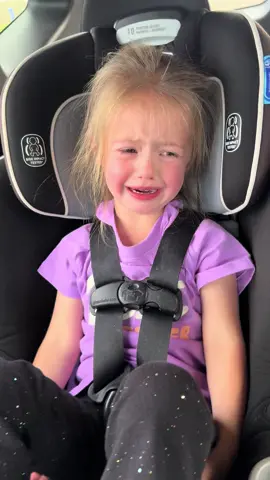 Ones crying because he wants out of the car. The ither is crying because he’s crying too loud. #youregonnamissthis #toddlerlife #momoftwo #toddlermom #cryingkids 