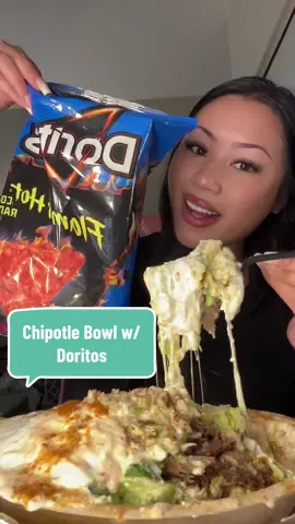 Chipotle Bowl ASMR 😍🔥 just got back from the gym and couldn’t stop thinking about getting my loaded Chipotle bowl 😆😋 @Chipotle @Doritos  #eatwithme #mukbang #mukbangeatingshow #eatingasmr #foodasmr #mukbangasmr #asmreating #eatingshow #eatingshowasmr #eatingsounds #mukbangs #mukbangvideo #letseat #watchmeeat #eatingsounds #crunchy #crunchyasmr #eating #eatingsound #eatingsoundsmukbang #sourcream #chipotle #chipotlebowl #chipotleburrito #spicyfood #spicy #spicyfoodmukbang #spicymukbang #burrito #chipotlemukbang 
