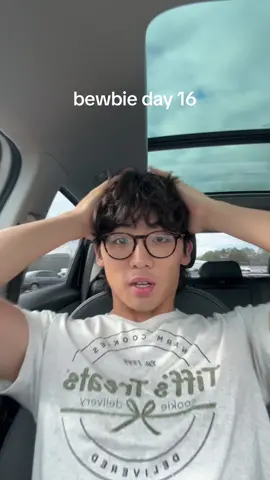 i swear it just depends on the shirt im wearing 