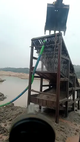 #ບ່າວລົດຈົກ 