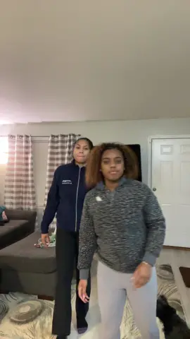 not i got my mom to make a tiktok #fyp #viral #momlife #momanddaughter 
