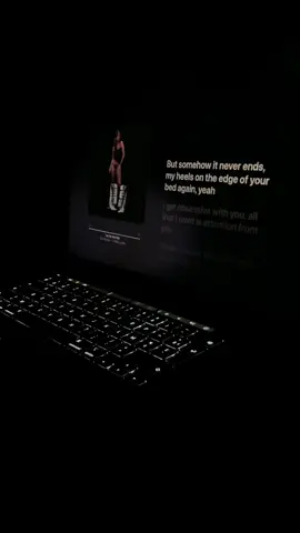 The way you touch me ❤️‍🔥 #audio #fyp #lyrics #trendingsong #tatemcrae  