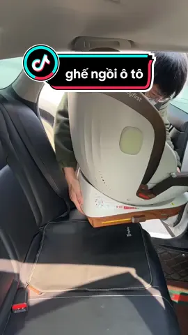 Ghế ngồi ô tô an toàn cho bé#reviewmevabe #xuhuong #mebimsua #nuoicon #yeucon #chamcon #baby #mevabe 