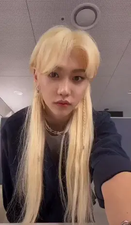 Felix dancing lets groove #dance #letsgroove #felix #straykids #tiktok 