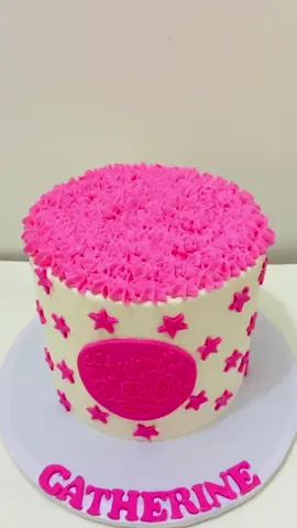Catherine birthday cake ☎️0652715080 📍ukonga mombasa #pink #pinkcake #calesacakes #viral 