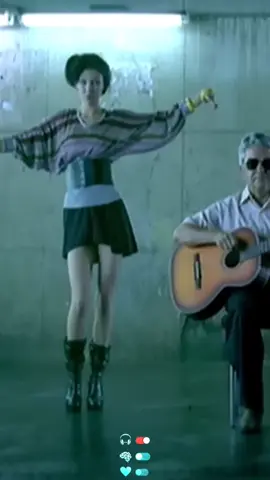 🎼Juanes 🎧La camisa negra🎼 #rolitas #recuerdos #clasicos #paradedicar #felizmadrugada #fyp #parati #lacamisanegra #rolitaschidas #🎧 #goodvibes #foryou #recuerdosdesbloqueados 