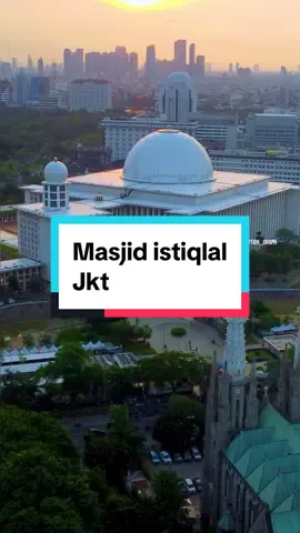 Selamat berbuka puasa #ramadhan #ramadhan1445h #masjidistiqlal #jakarta #dronevideo 