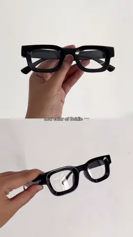 Boldie clear IDR 25.000. Shop now!👀 #kacamataretro #kacamatajogja #kacamatamurah #rekomendasikacamata 