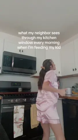 If youre my neighbor, youre welcome for the entertainment 🤣 rocking my @Ekouaer jammies! Obsessed with the color, and they we’re so comfy to sleep in #ekoauer #pjs #pjsets #momlife #motherhoodunfiltered #fyp 