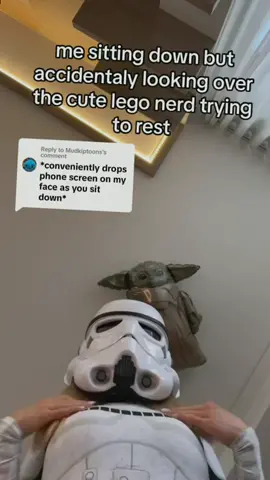 now I'm in big trouble and I'm already so bad at aiming 😶‍🌫️ #starwarscosplay #princessleia #maryland #americafirst