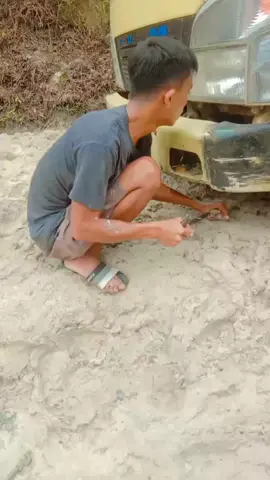 𝓑𝓫𝓷𝓰 𝓐𝓷𝓰𝓰𝓲 #operator_excavator #operatormuda #kulicangkul🇲🇨indonesi #semngat 𝓫𝓾𝓪𝓽 𝓴𝓪𝔀𝓪𝓷 𝓼𝓮𝓹𝓮𝓻𝓳𝓾𝓪𝓷𝓰𝓪𝓷 😄