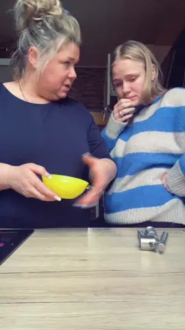 Magst knoblauch roh oder zubereitet?#maskiergang #learnwithkarina #probierenmitkarina 