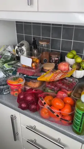 asmr organization fridge  #asmr #restock #organization #organizing #restockasmr #asmrrestock #asmrorganizing #asmrsounds #asmrvideo #asmrtiktoks #viral #viralvideo #fyp #fypシ #trending #foryou 