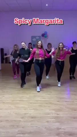 Na taką #spicymargarita można pozwolić sobie na zajęciach, prawda? 😎💃 @Jason Derulo #zumba #zumbafitness #instructor #dance #zin #zumbapoland #gdansk #zajeciataneczne #zumbaclass #zumbachoreo 