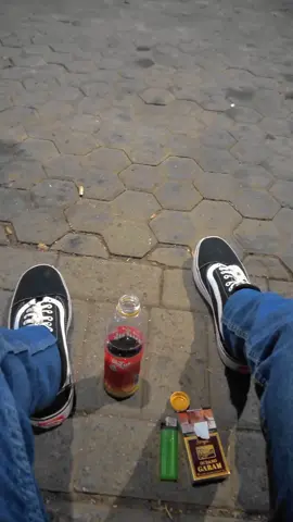 Stay kuli bolo💪😊#infongopi #ngopimalam #ramadhan2024 #ramadhanpride #surya #perkopian #pngopii☕ 