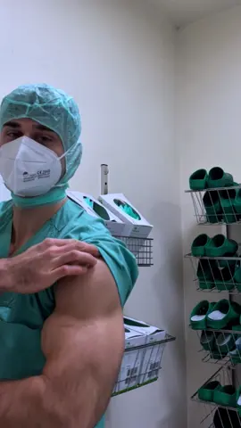 Lifestyle 🩺💪🏽  #fy #fyp #foryoupage #foryou #medizinstudium #medizinstudent #medizin #doctor #disziplin #athlete #gym #Fitness #aesthetic #oace #consistency 