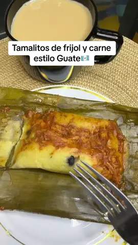 An probado estos tamalitos de frijol con pollo 🤤🇬🇹🇬🇹 #tamalitosdefrijoles #tamalesguatemaltecos #crisslopez♥️ #comidaguatemalteca🇬🇹🤤🤤 