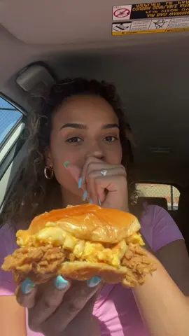 KFC FRIED CHICKEN SANDWICH #kfc #kentuckyfriedchicken #friedchicken 